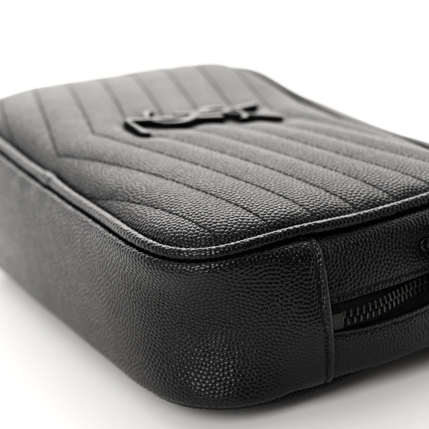 Saint Laurent Grain De Poudre Matelasse Monochrome Monogram Mini Lou Camera Bag Black 9 of 9
