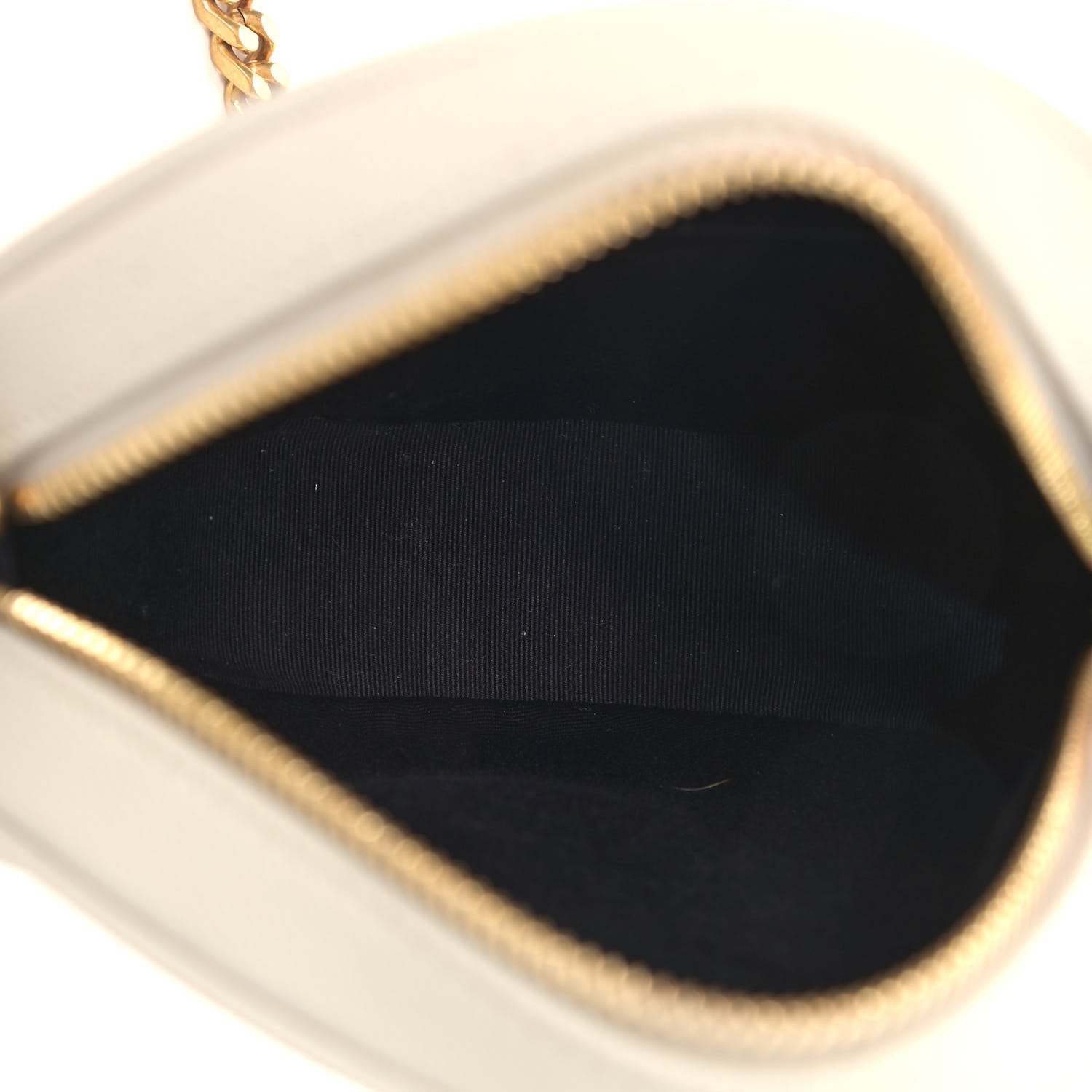 Saint Laurent Grain De Poudre Matelasse Chevron Quilted Round Vinyle Camera Bag Crema Soft 5 of 11