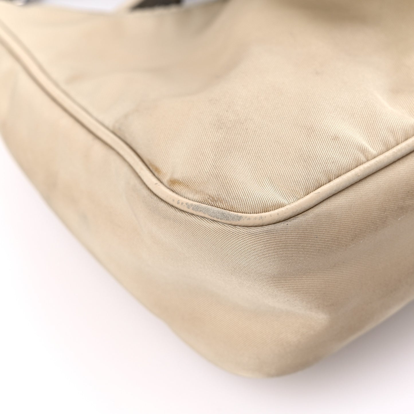 Nylon Re-Edition 2005 Shoulder Bag Cammeo