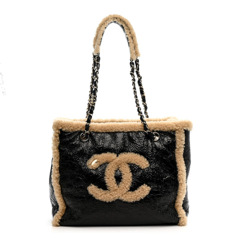 Shiny Crumpled Sheepskin Shearling CC Mania Tote Bag Black Beige