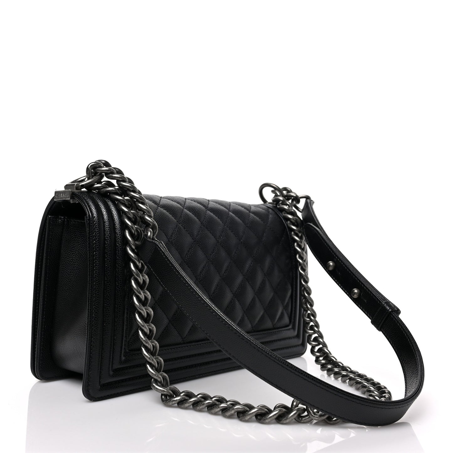 Caviar Quilted Medium Boy Flap Black