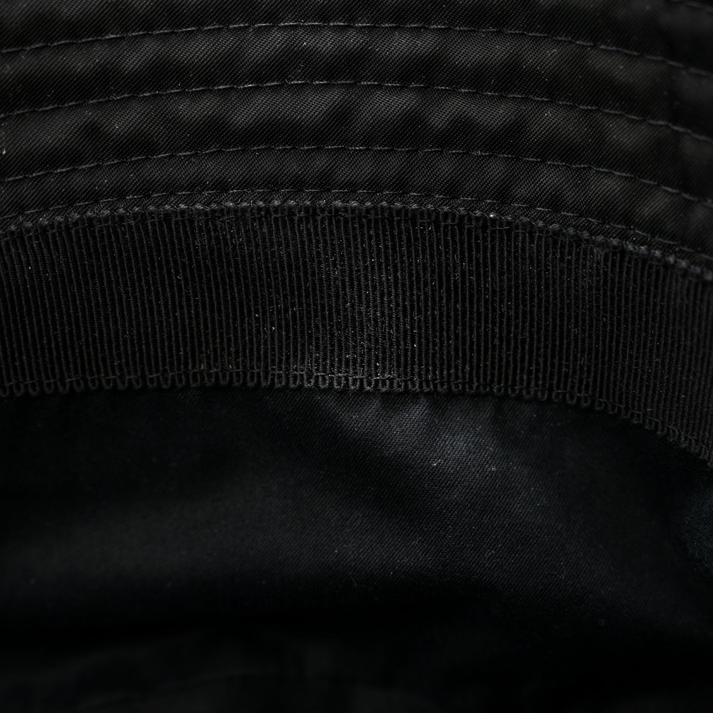 Re-Nylon Metal Triangle Logo Womens Bucket Hat M Black