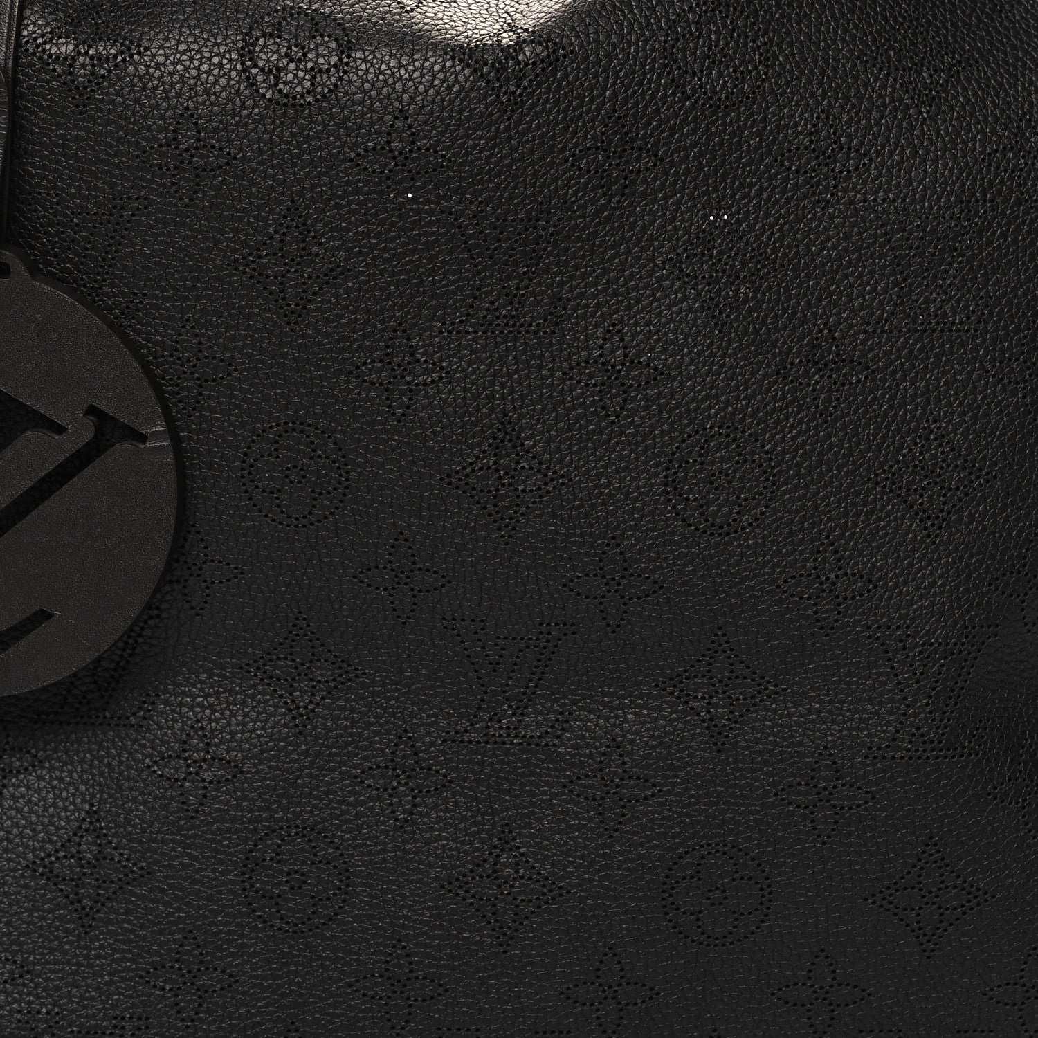 Louis Vuitton Mahina Carmel Hobo Black 7 of 11