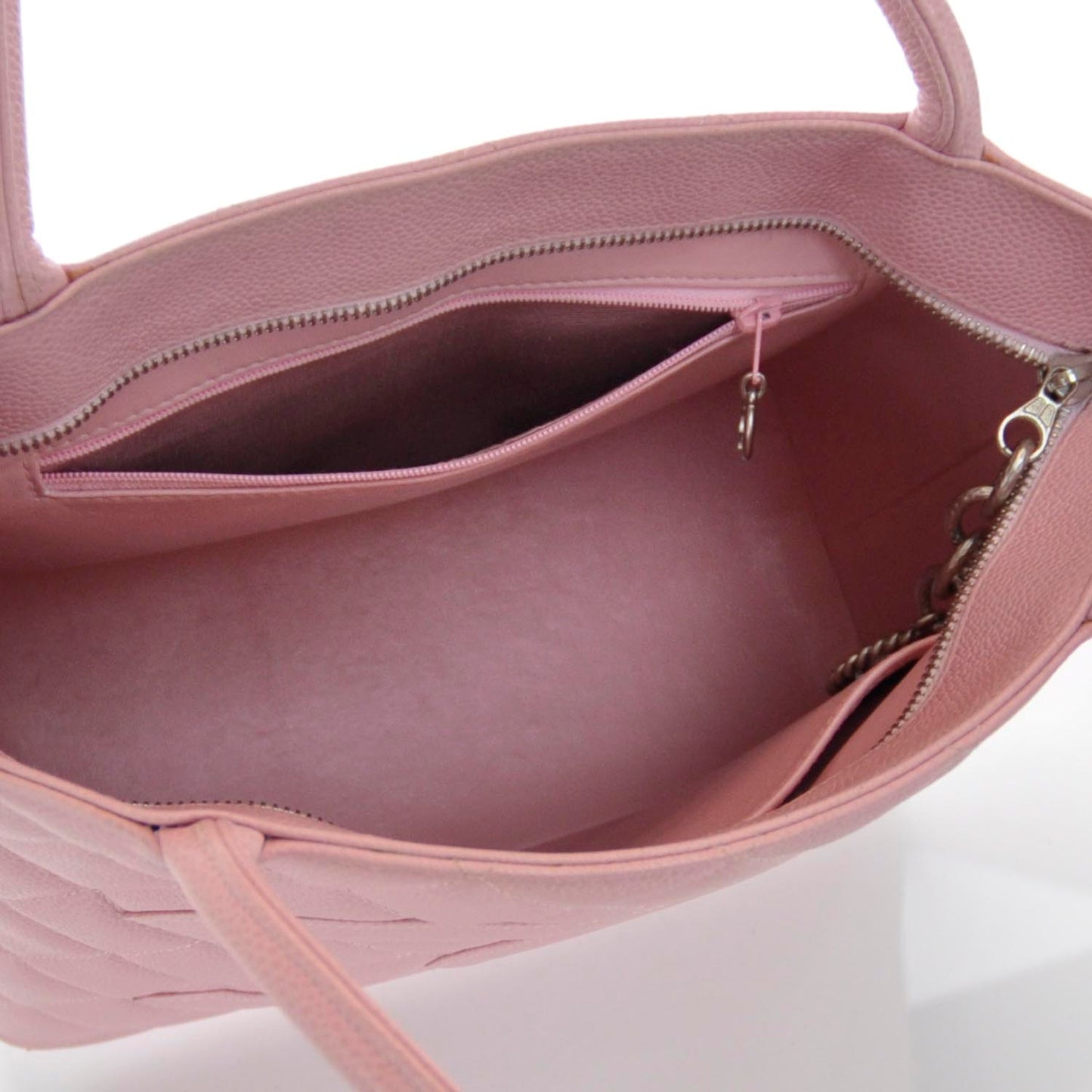 Caviar Medallion Tote Pink