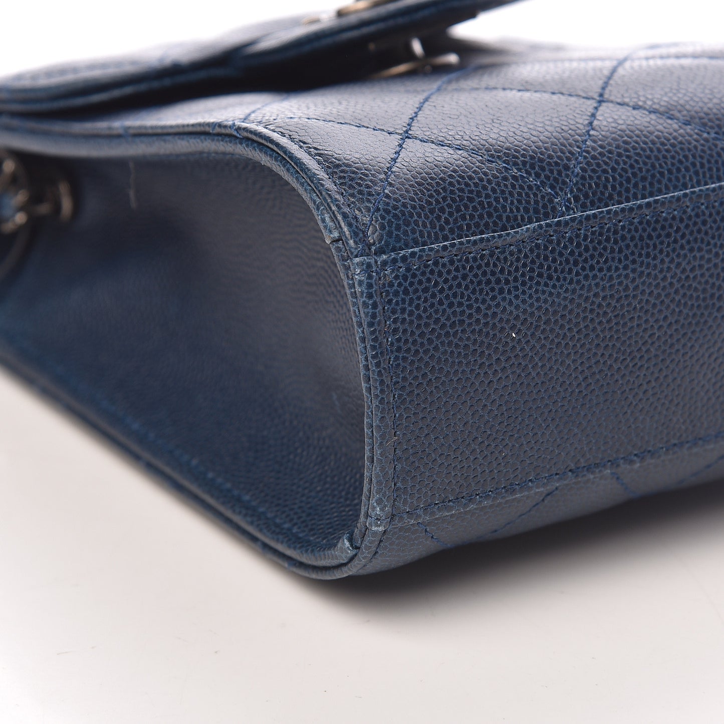 Caviar Quilted Extra Mini Wallet On Chain WOC Blue