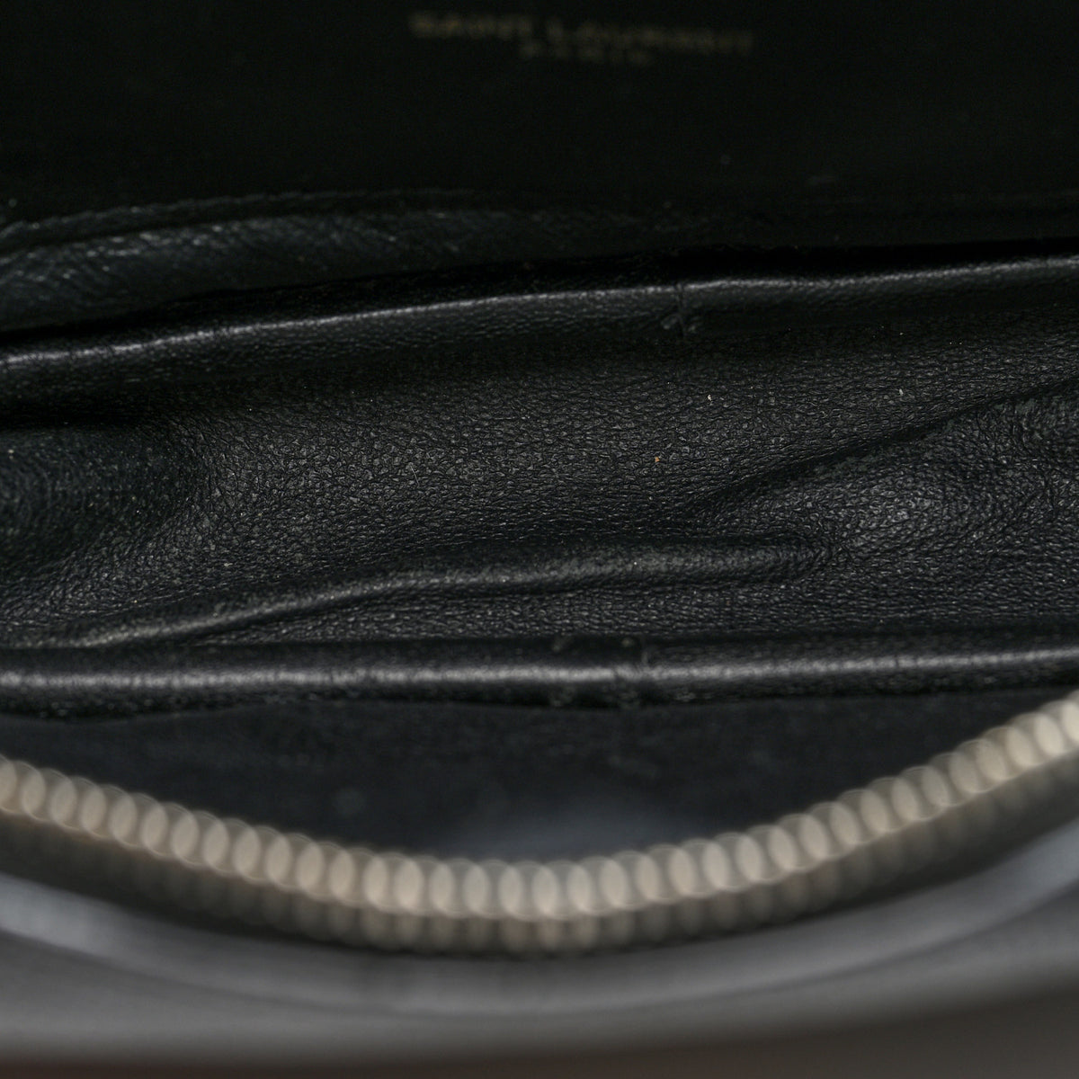Saint Laurent Grain De Poudre Matelasse Monogram Mini Lou Camera Bag Black 5 of 9