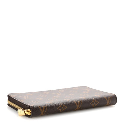 Louis Vuitton Monogram Zippy Organizer Wallet 4 of 10