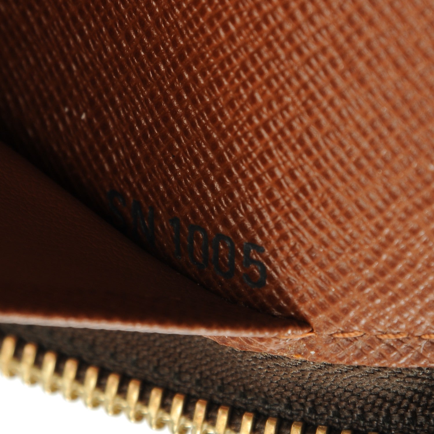 Louis Vuitton Monogram Zippy Organizer Wallet 7 of 7