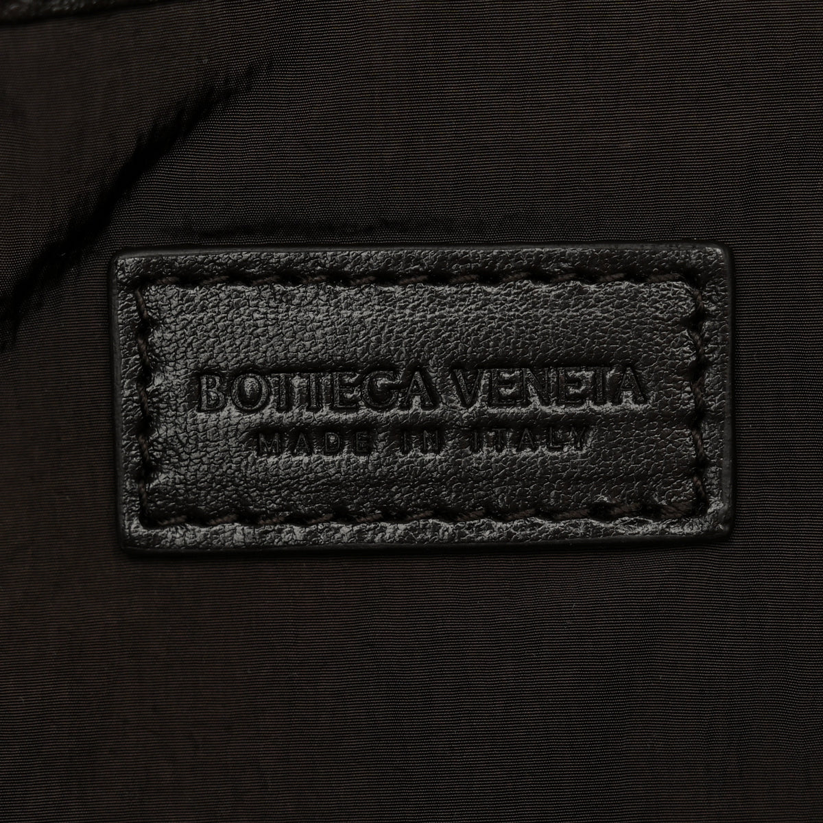 Calfskin Intrecciato Giorno Fondant