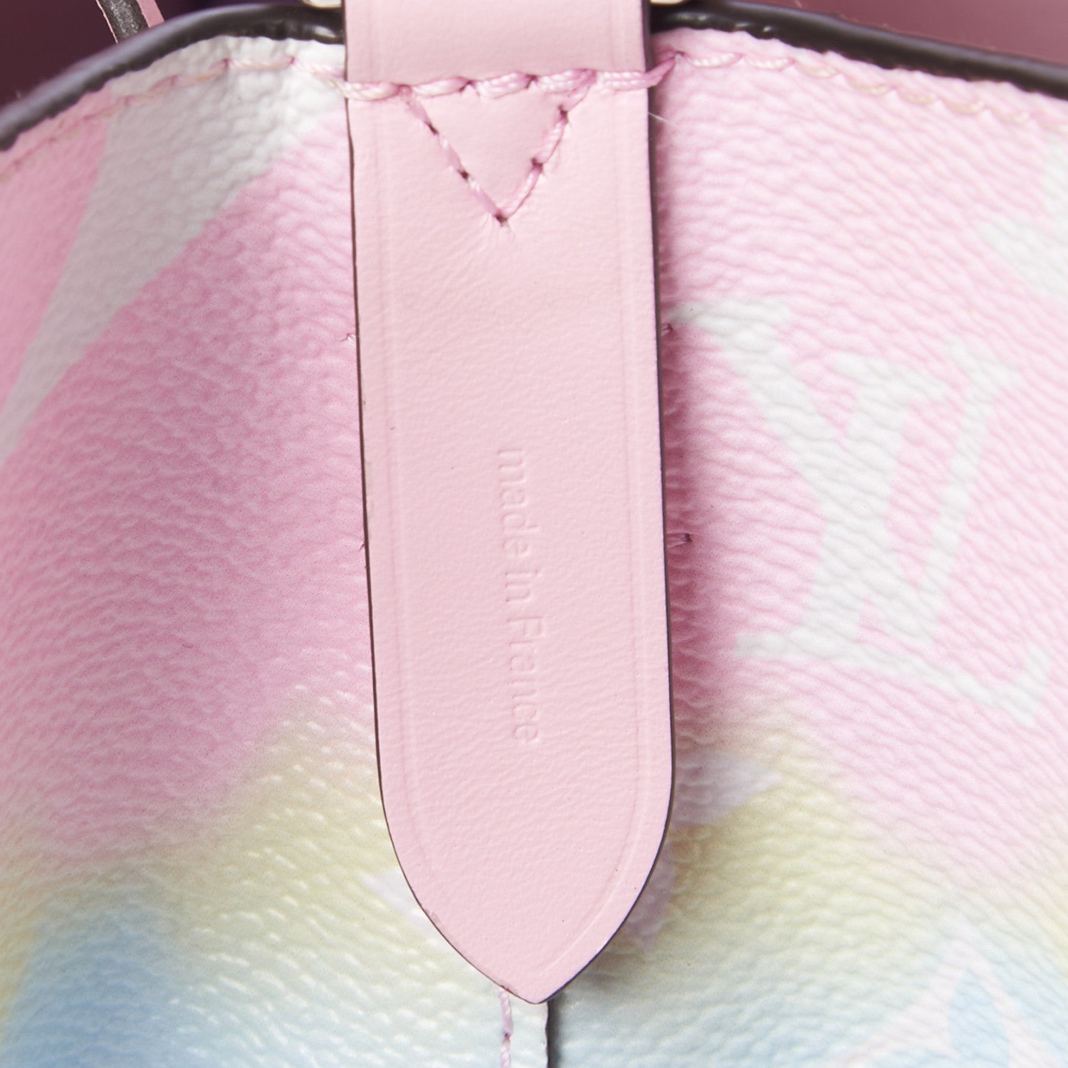 Louis Vuitton Monogram Escale Neonoe MM Pastel 9 of 11