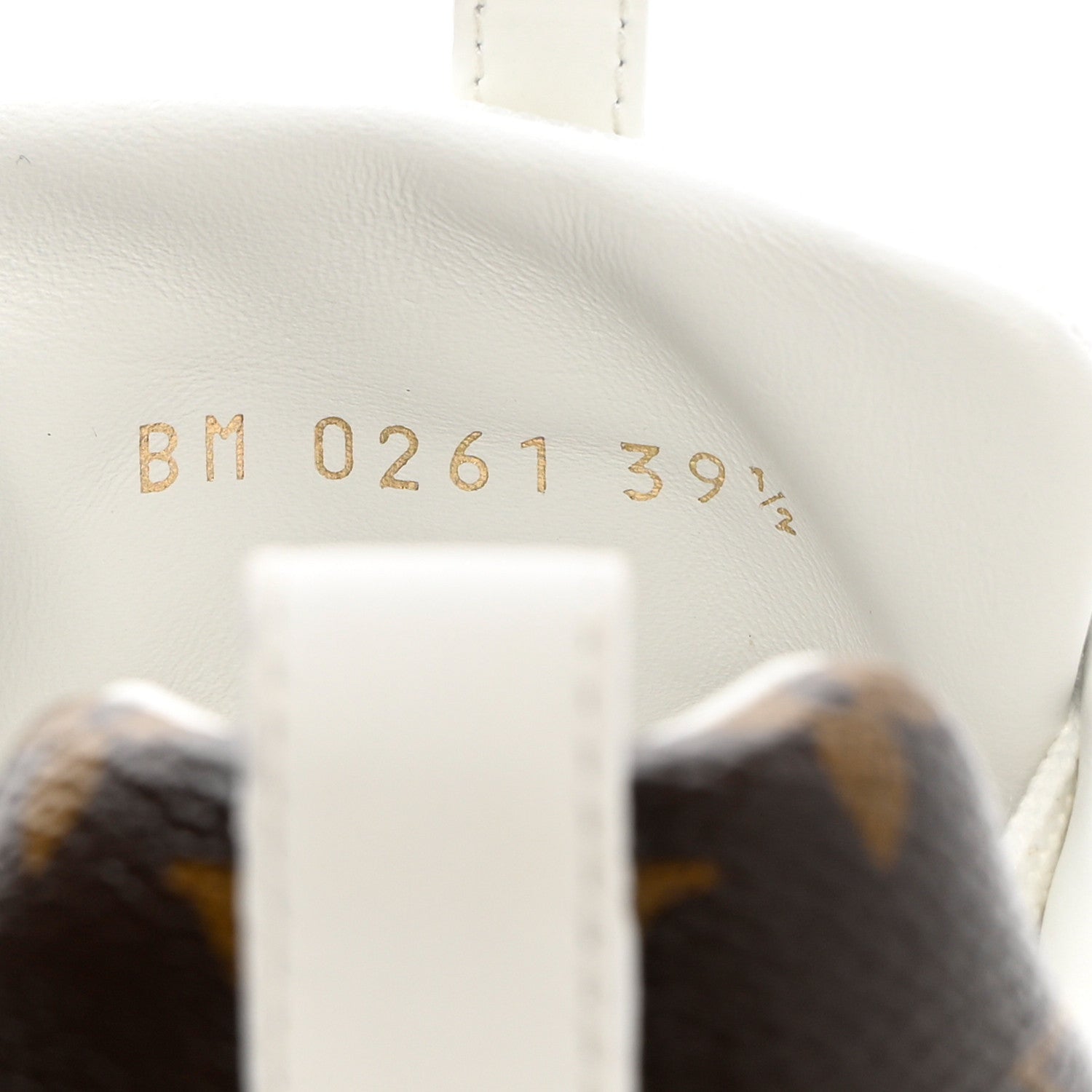 Louis Vuitton Calfskin Monogram Run Away Sneakers 39.5 White 6 of 10