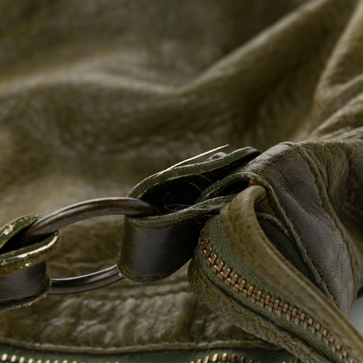 Agneau Classic Hardware Day Hobo Olive