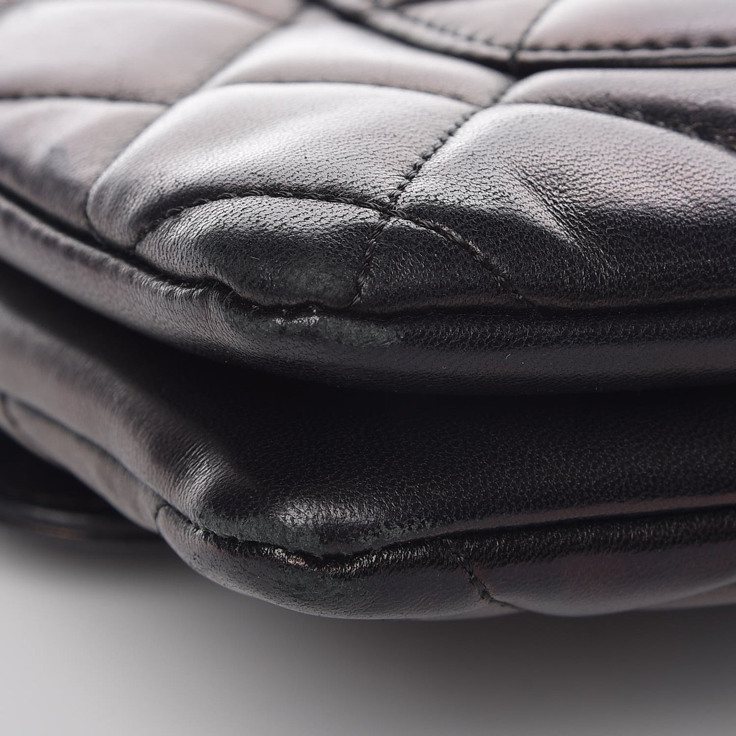 Lambskin Quilted Medium Trendy CC Flap Black