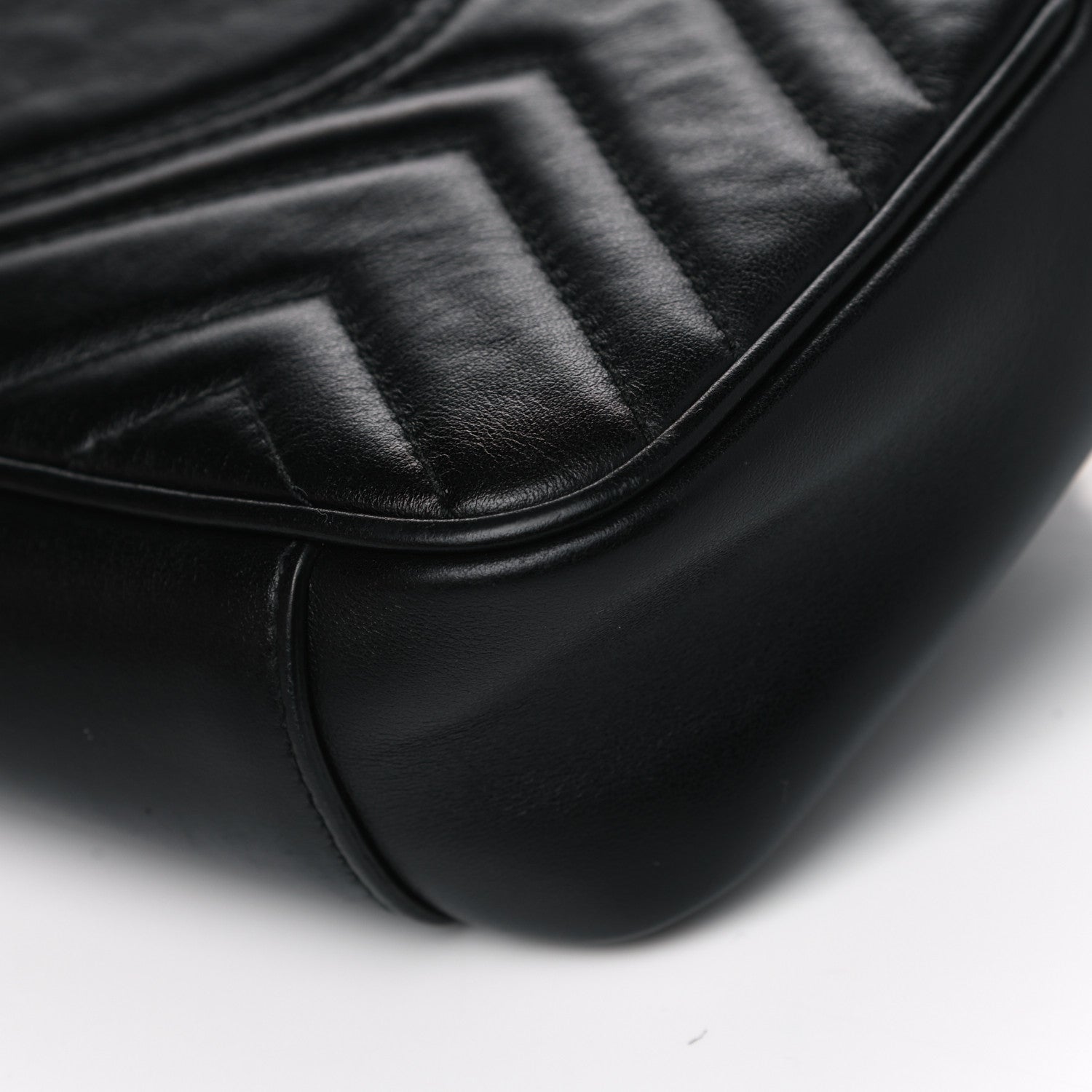 Gucci Calfskin Matelasse Mini GG Marmont Shoulder Bag Black 13 of 17