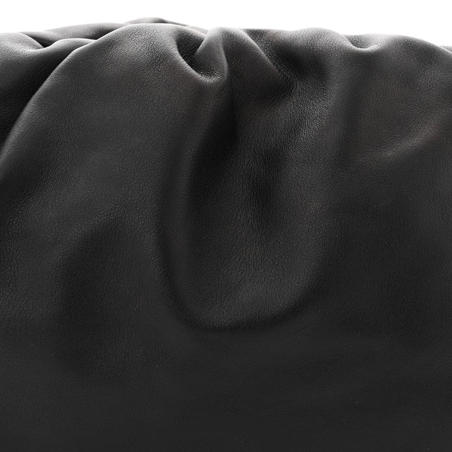 Calfskin The Pouch Chain Black