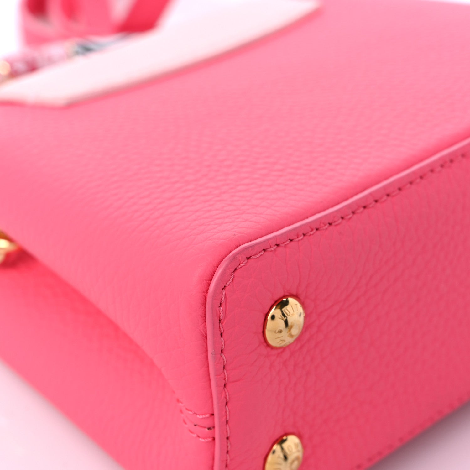 Louis Vuitton Taurillon Monogram Tile Capucines Mini Dragonfruit Ballet Pink 9 of 10