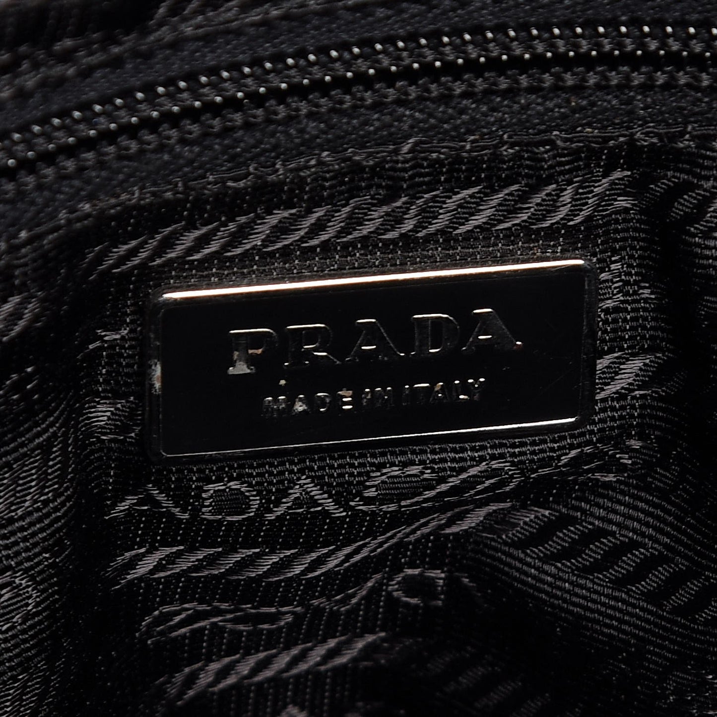 Nylon Vela Sport Messenger Bag Black