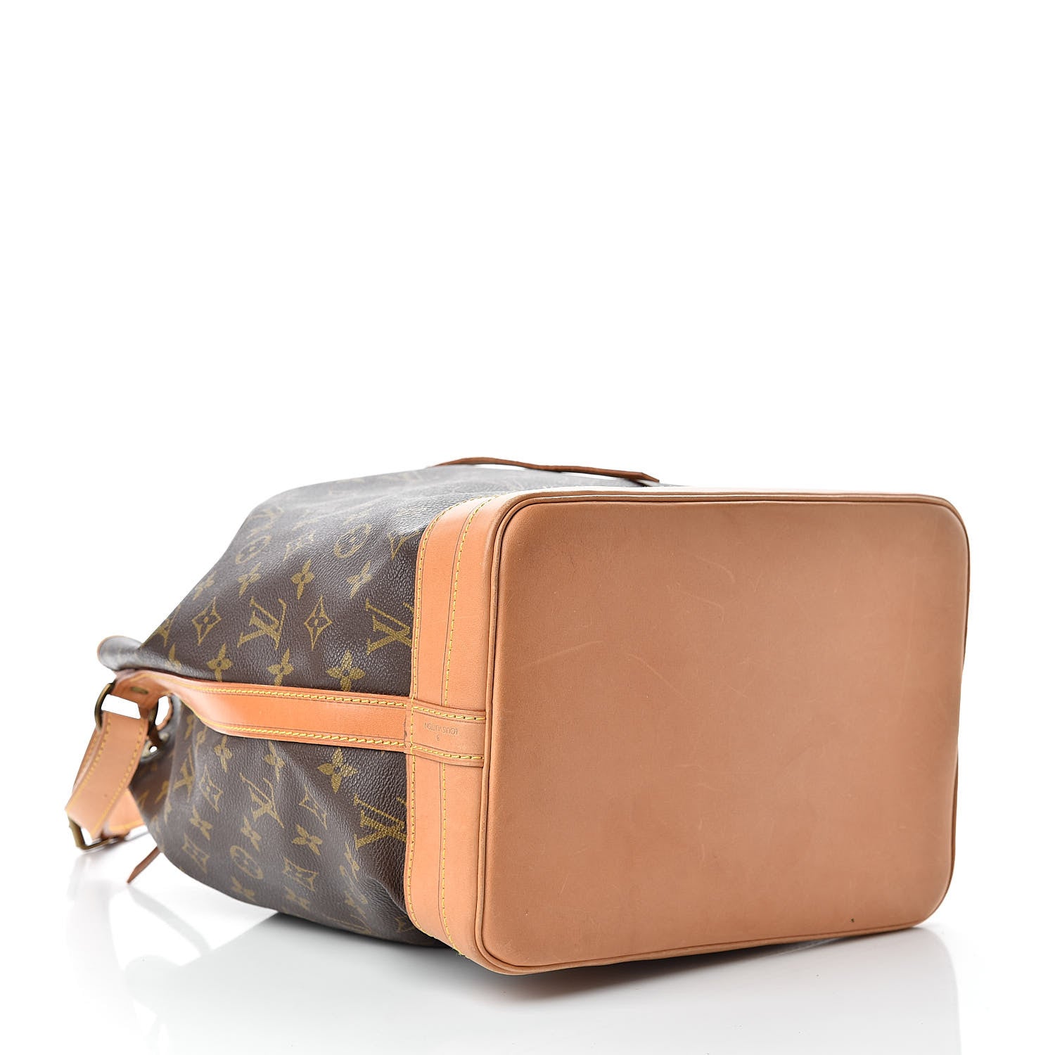 Louis Vuitton Monogram Noe 4 of 17