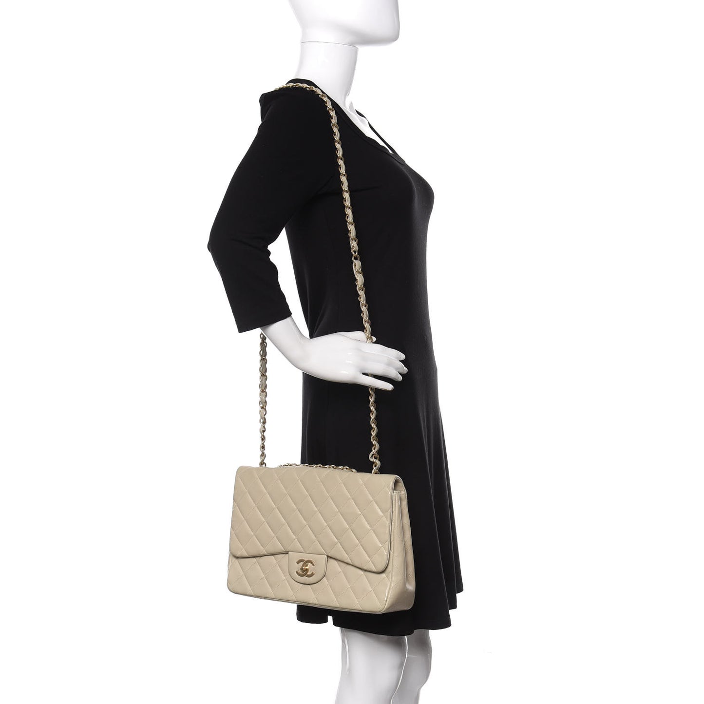 Lambskin Quilted Jumbo Single Flap Ivory