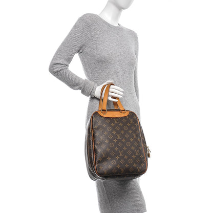 Louis Vuitton Monogram Excursion Shoe Bag 2 of 8