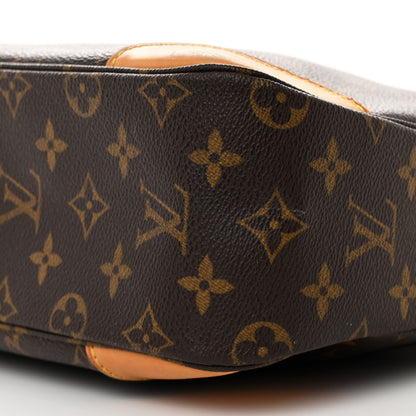 Louis Vuitton Monogram Boulogne 30 9 of 10