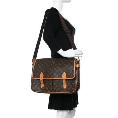 Louis Vuitton Monogram Sac Gibeciere GM 3 of 10