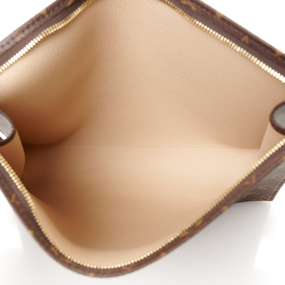 Louis Vuitton Monogram Toiletry Pouch 26 5 of 10