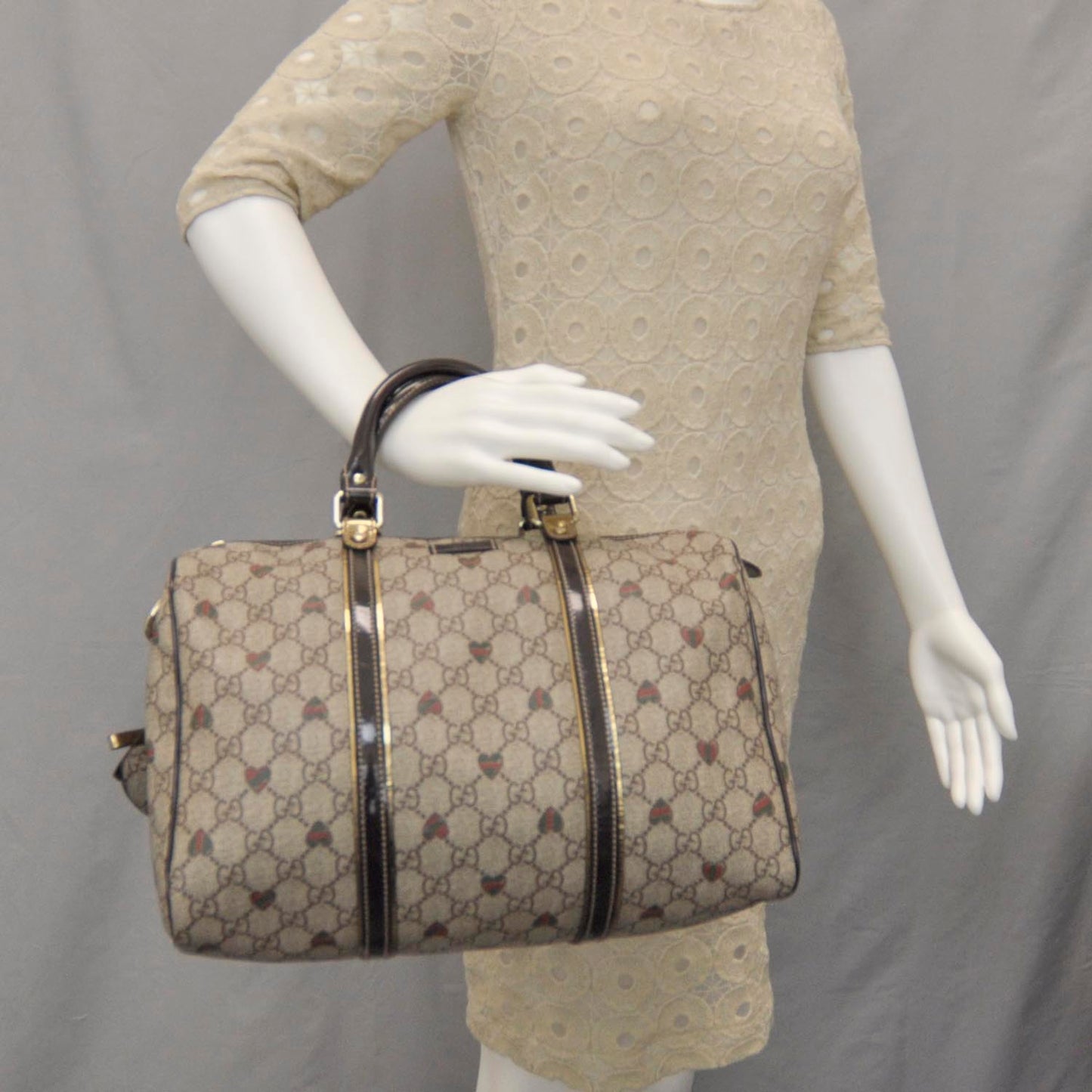 GG Plus Monogram Hearts Medium Joy Boston Dark Brown