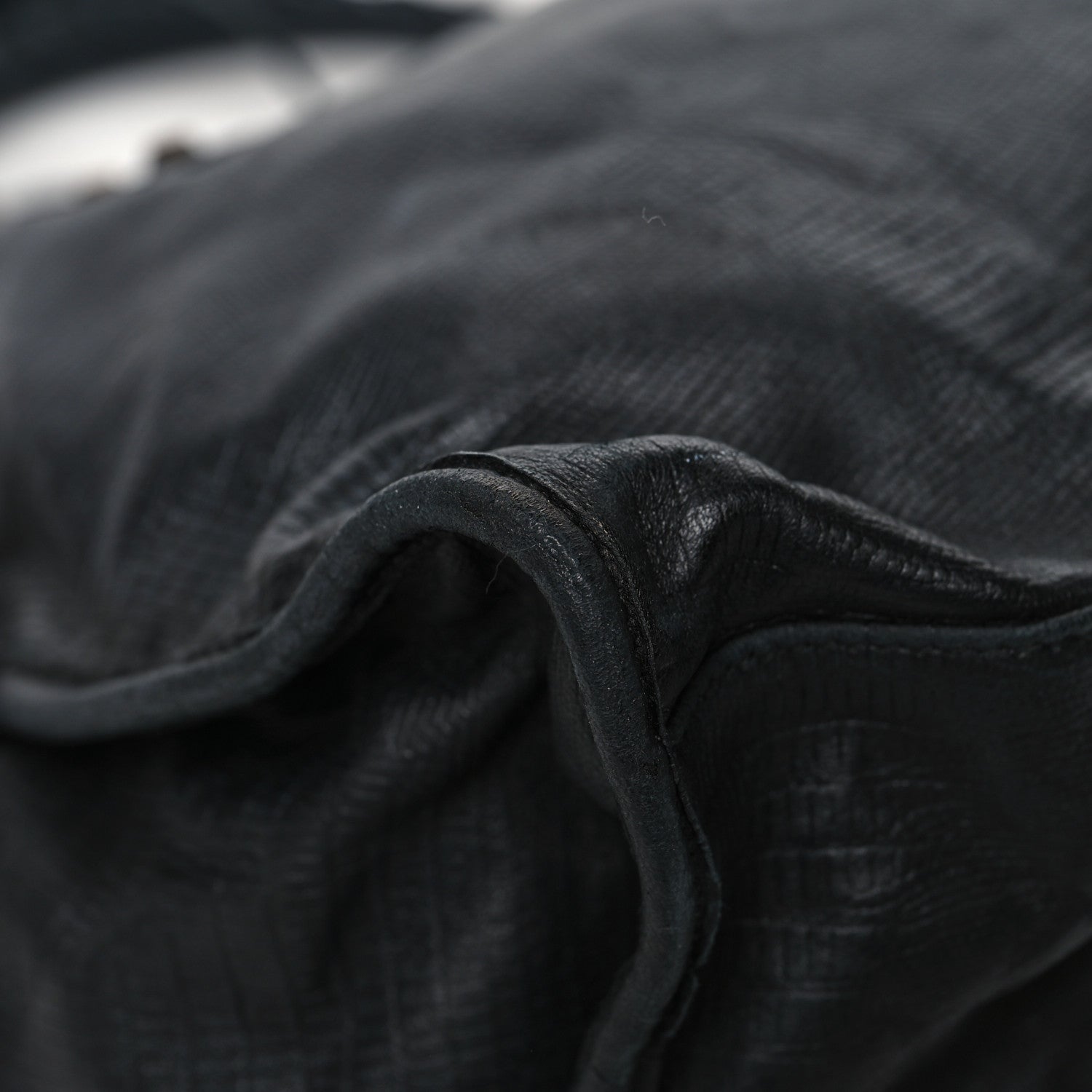 Balenciaga Calfskin Lizard Embossed Classic Hardware City Black 12 of 16