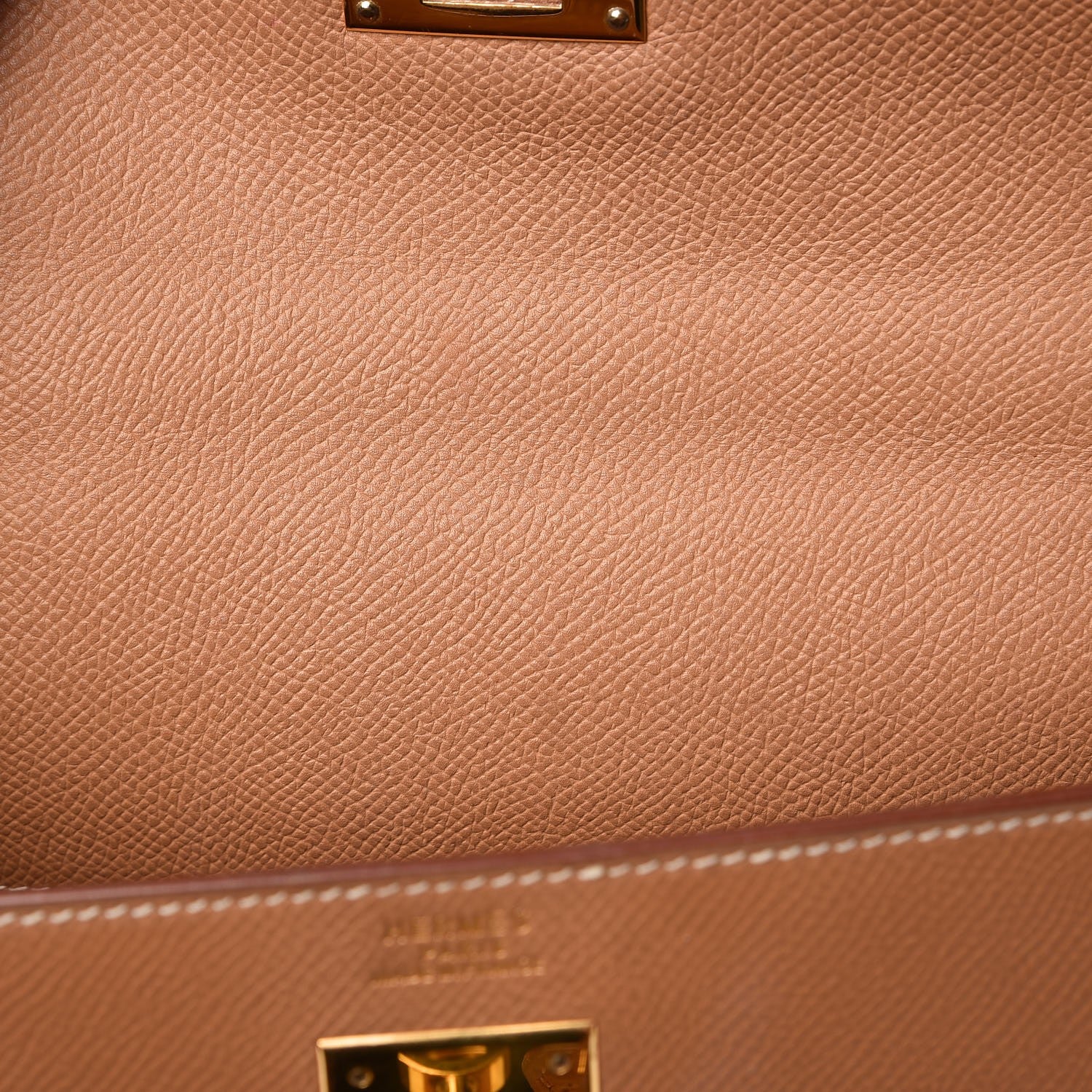 Hermes Courchevel Kelly Sellier 32 Gold 23 of 38