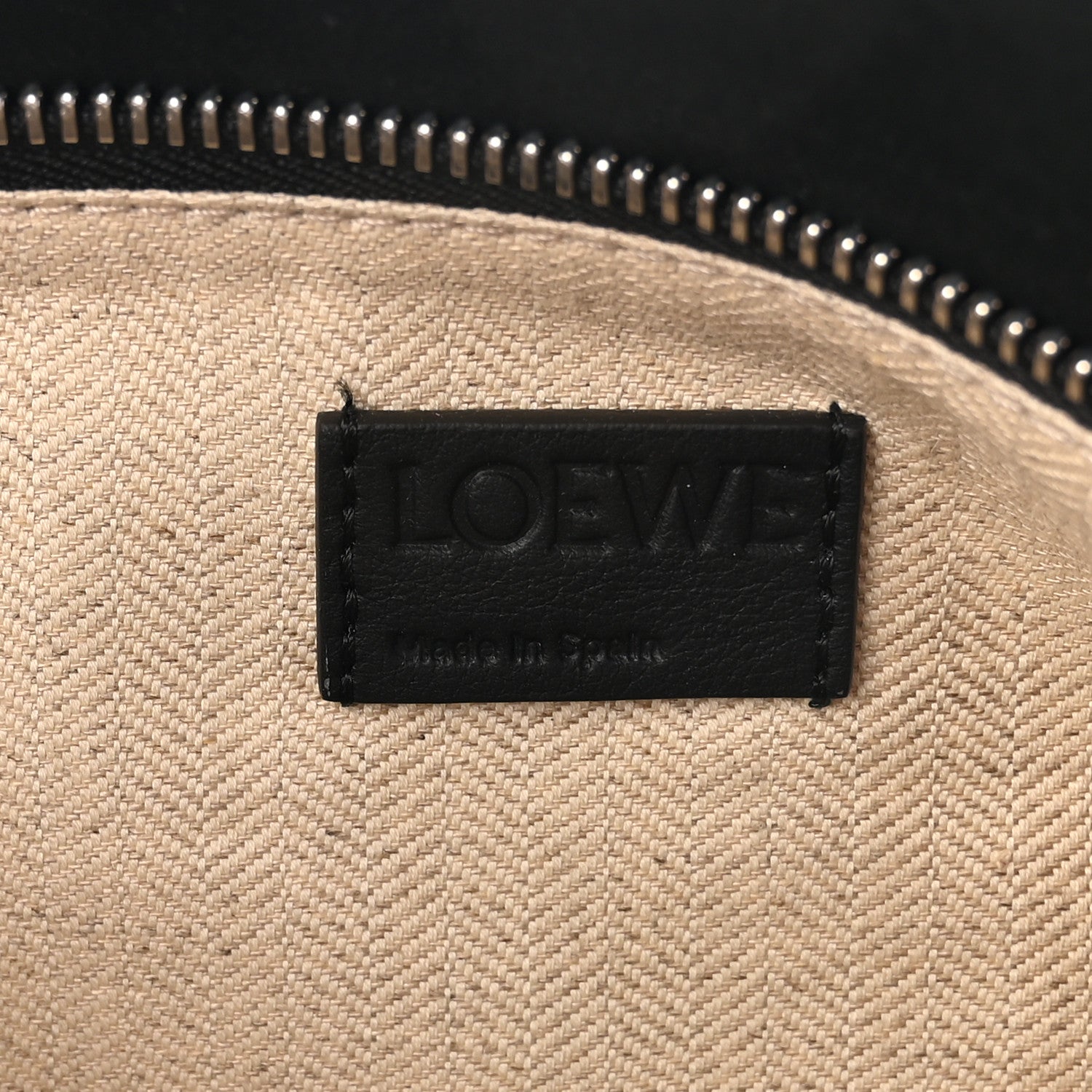 Loewe Grained Calfskin Large Puzzle Bag Black 6 of 9