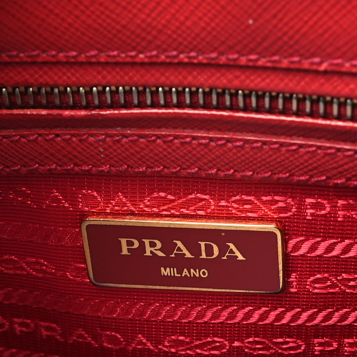Saffiano Small Galleria Double Zip Tote Fuoco