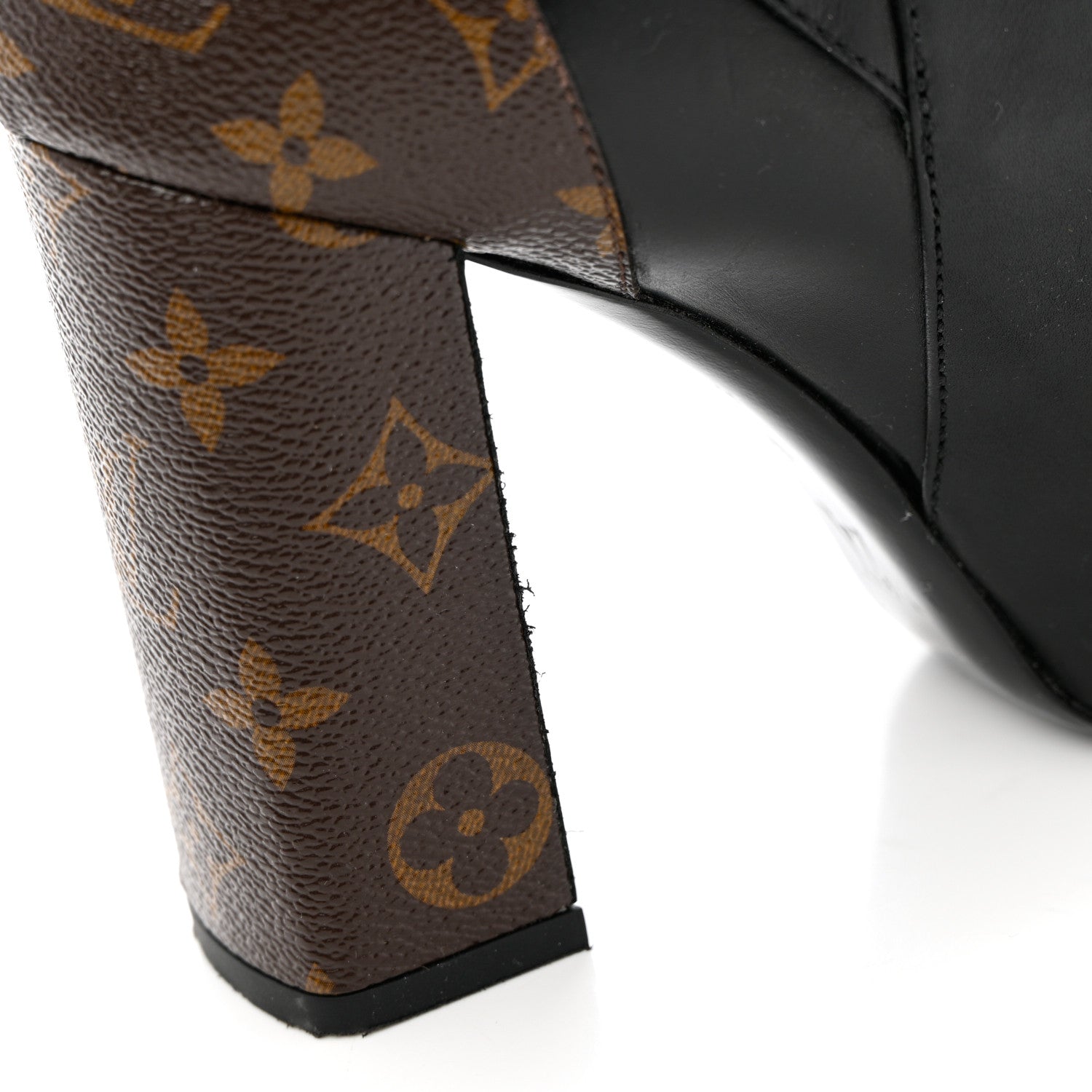 Louis Vuitton Calfskin Patent Monogram Matchmake Low Boots 40 13 of 16