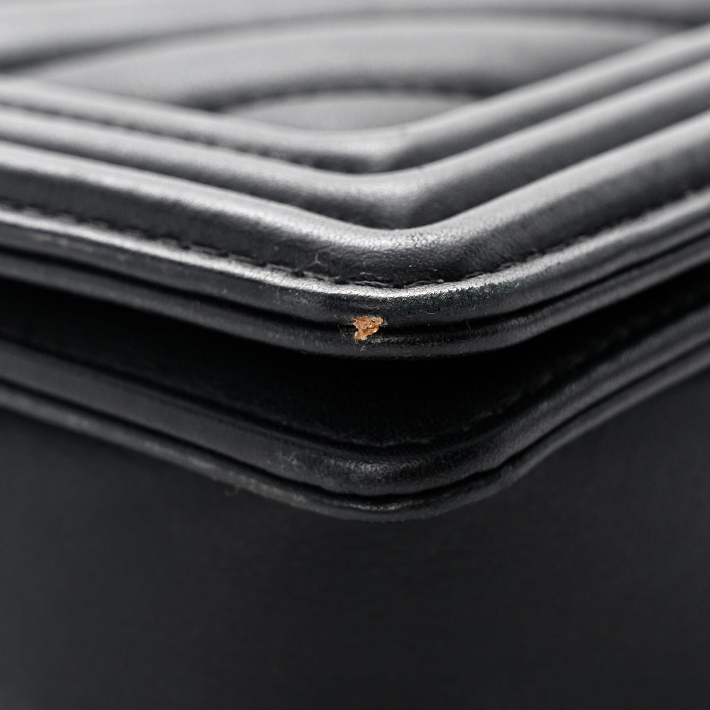 Calfskin Chevron Quilted Large Boy Flap Black
