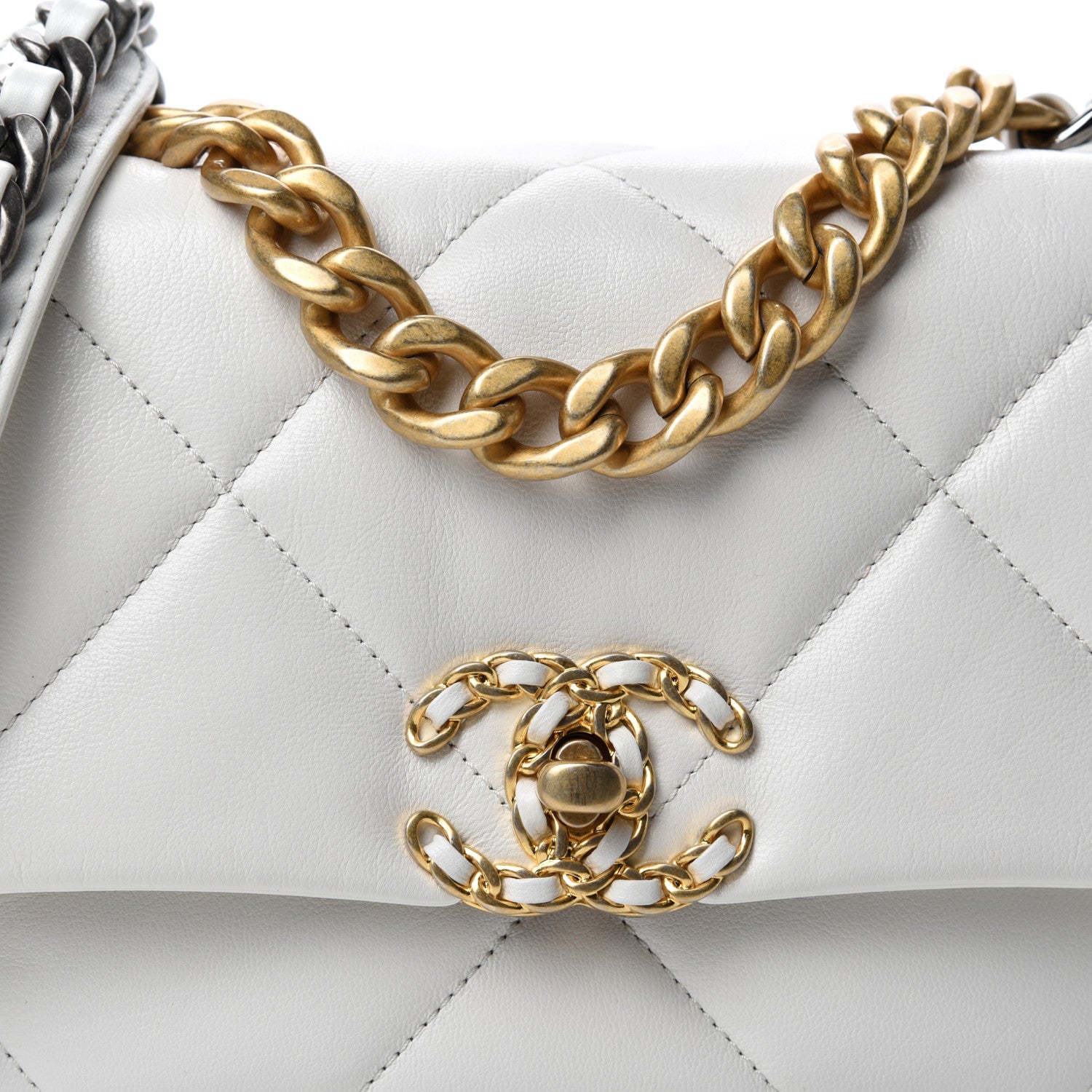 Chanel Goatskin Quilted Medium Chanel 19 Flap White 10 of 11