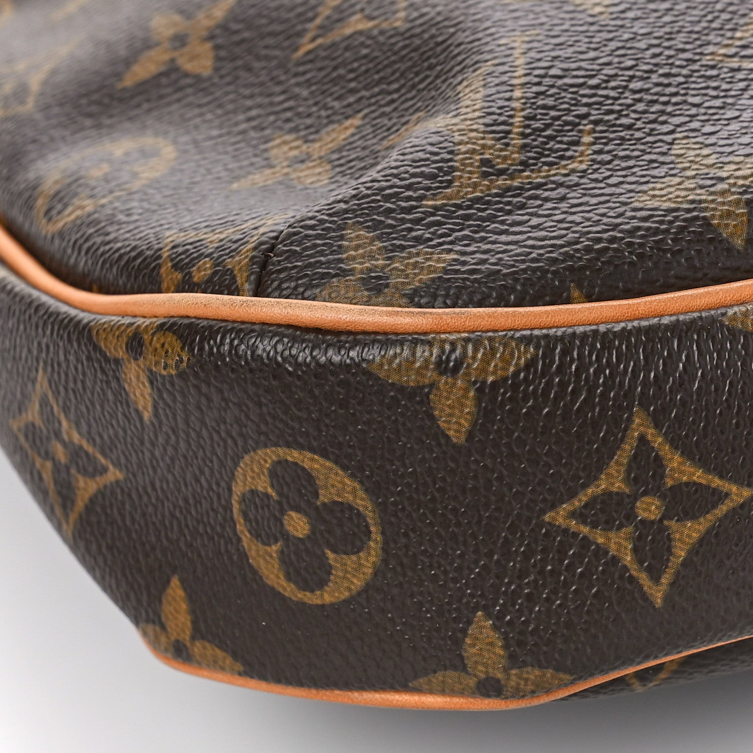 Louis Vuitton Monogram Odeon PM 6 of 7