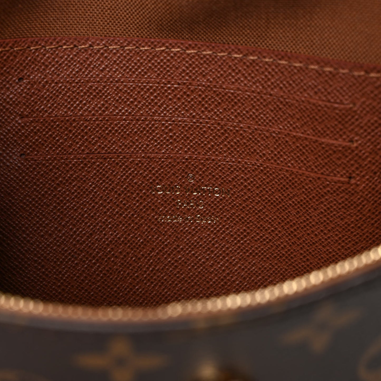 Monogram Ivy Wallet On Chain