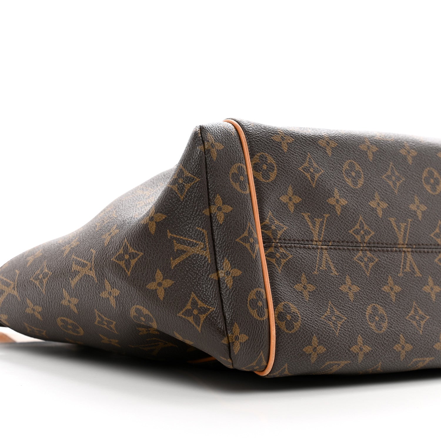 Louis Vuitton Monogram Totally MM 8 of 10