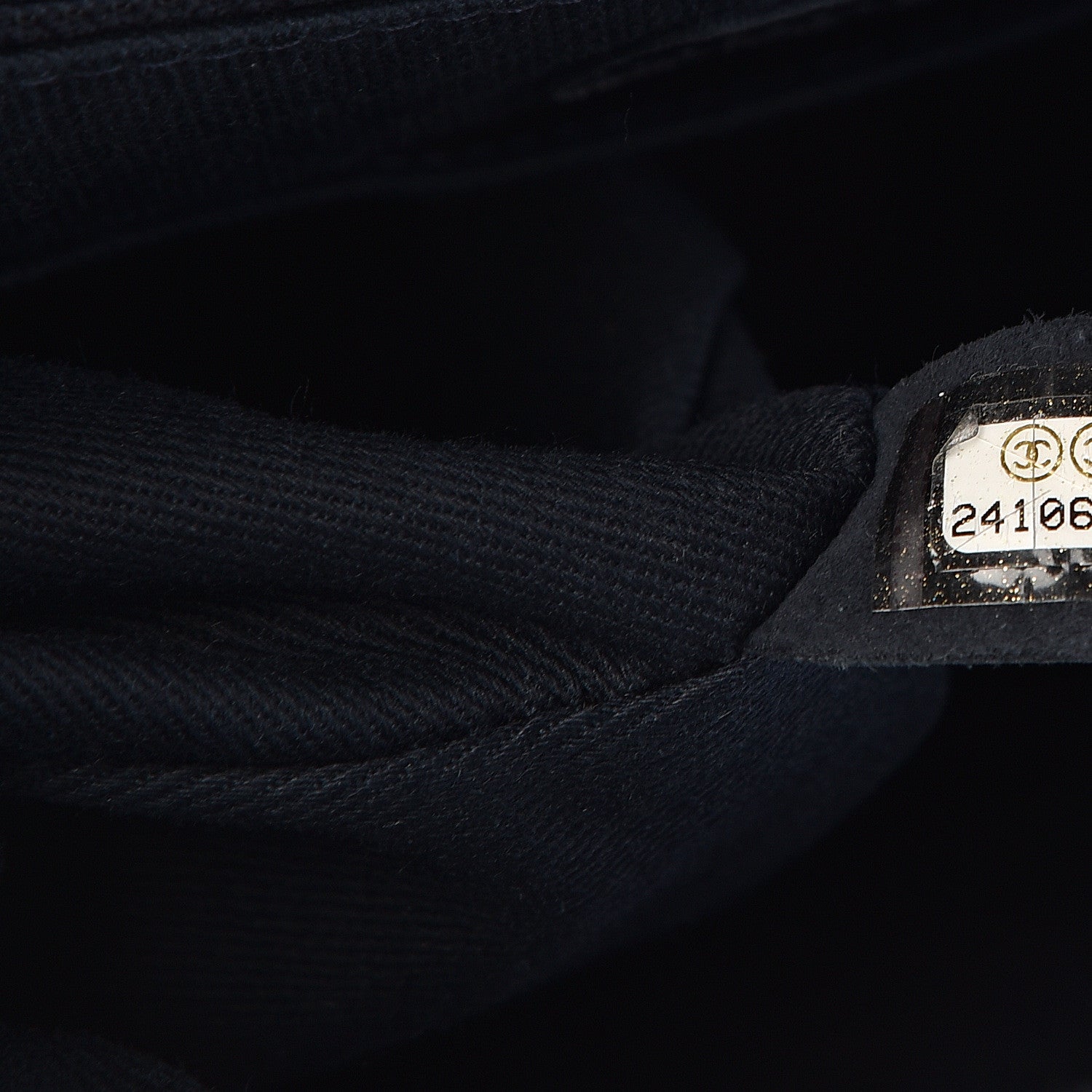 Chanel Lambskin Quilted Messenger Bag Dark Navy 7 of 14