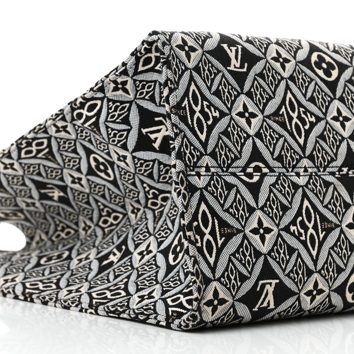 Louis Vuitton Jacquard Since 1854 Onthego GM Grey 9 of 10