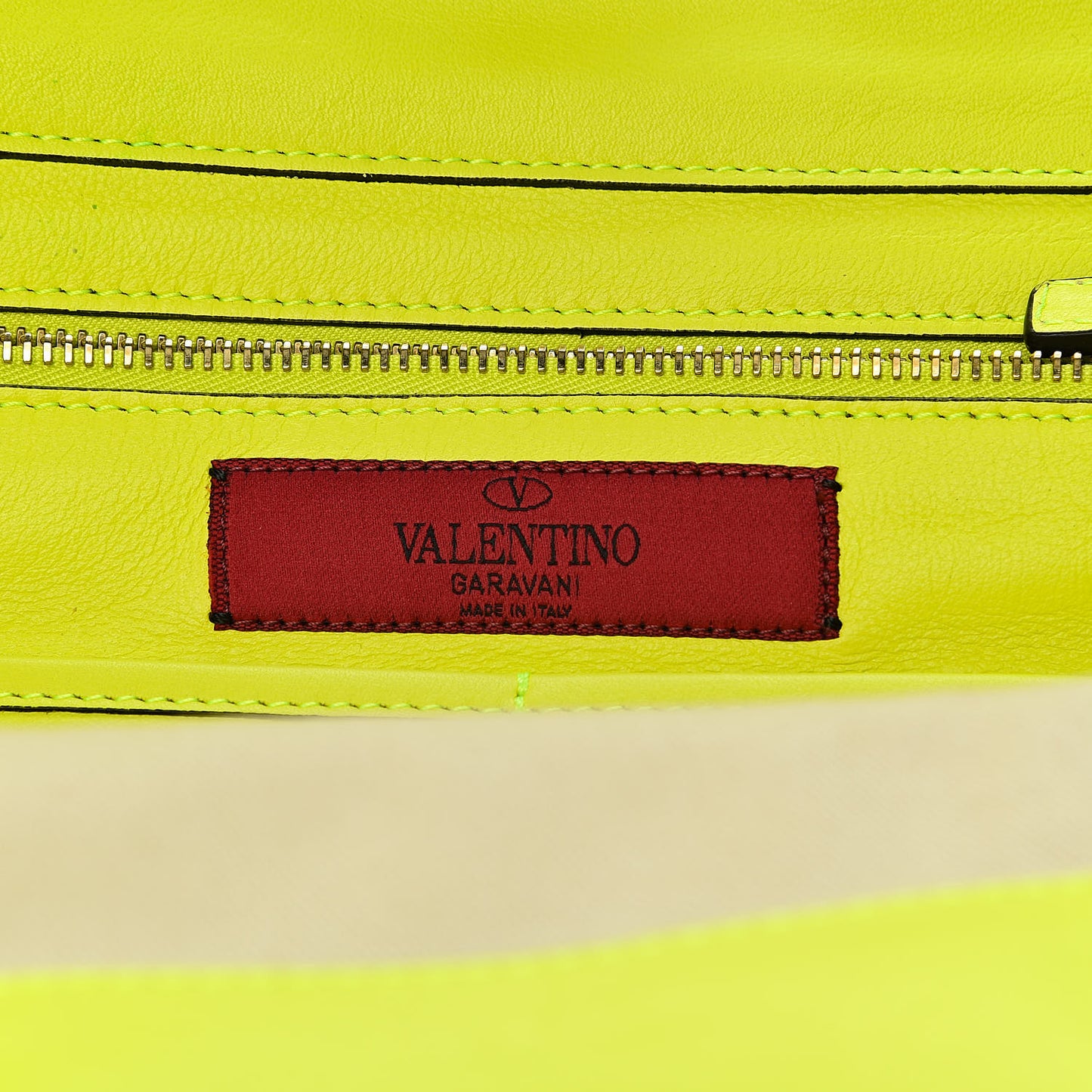 Vitello Medium Rockstud Tote Yellow Fluo