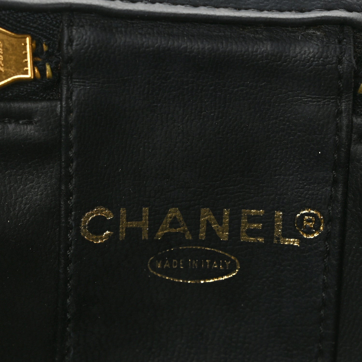 Chanel Caviar CC Vanity Cosmetic Case Black 5 of 10