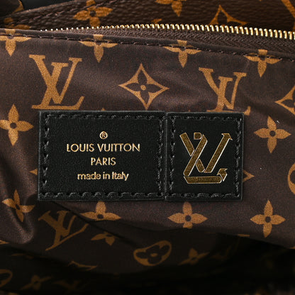 Louis Vuitton Econyl Monogram Pillow Giant Onthego MM Black 5 of 6