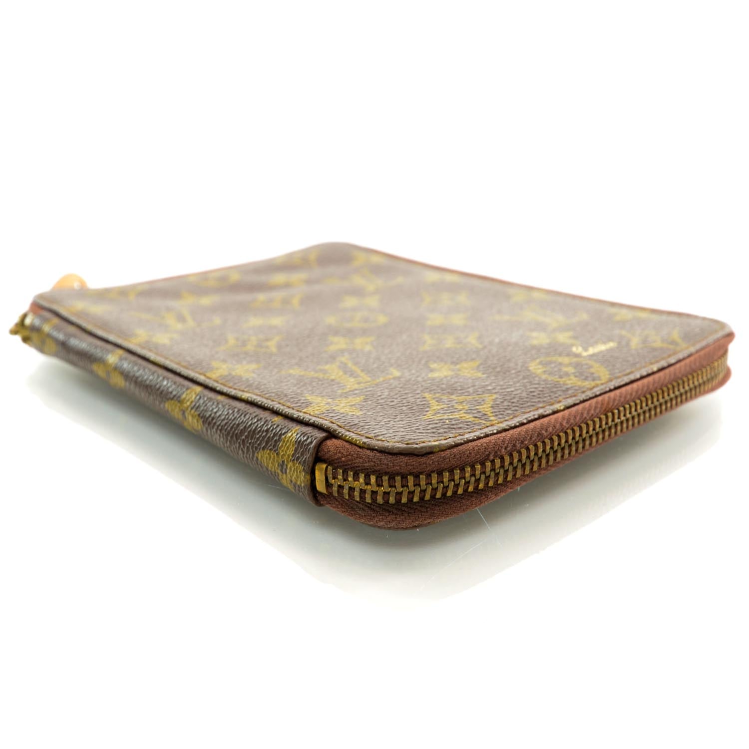 Louis Vuitton Monogram Zippy Passport Agenda 3 of 9