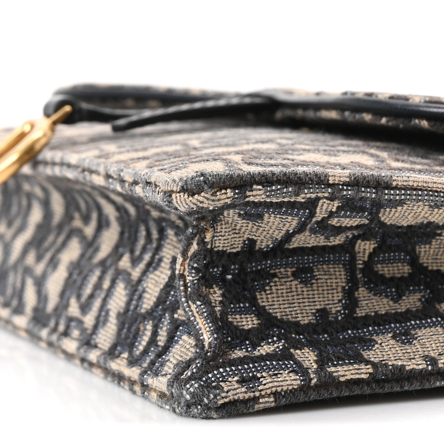 Christian Dior Oblique Saddle Chain Pouch Blue 1887442 – FASHIONPHILE