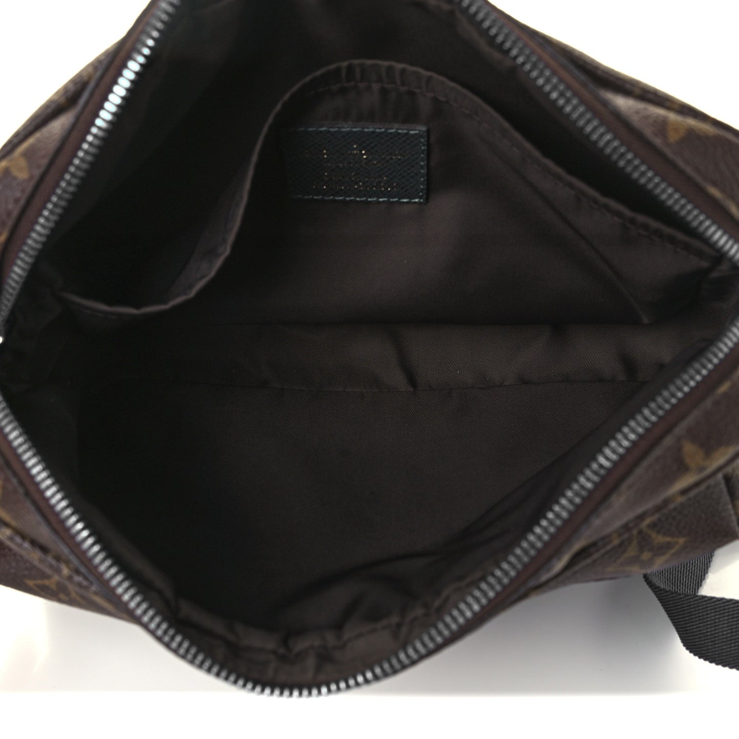 Monogram Outdoor Messenger PM