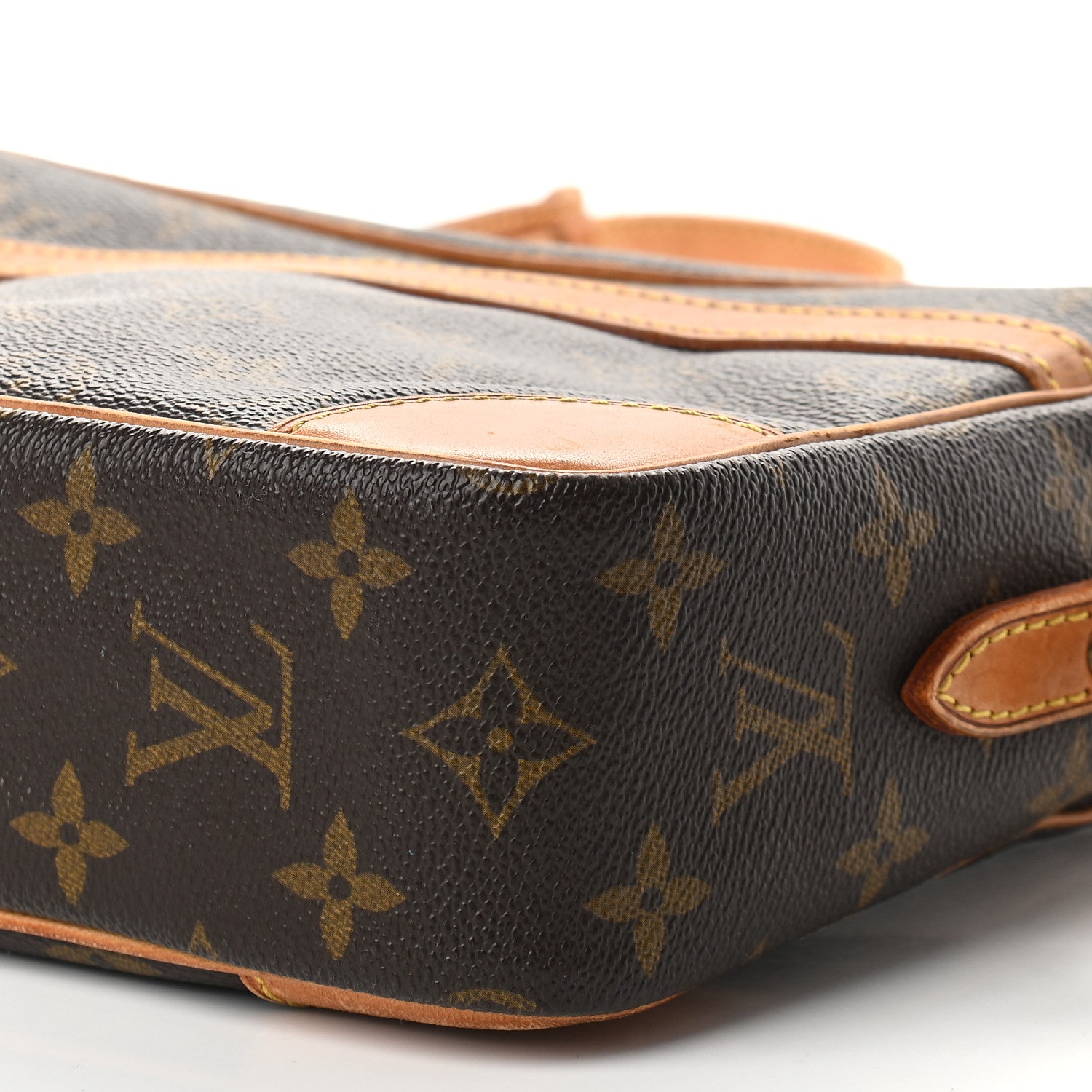 Louis Vuitton Monogram Trocadero 27 8 of 9