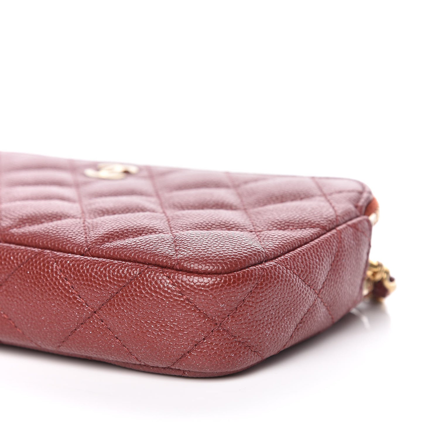 Iridescent Caviar Quilted Small Clutch With Chain Red