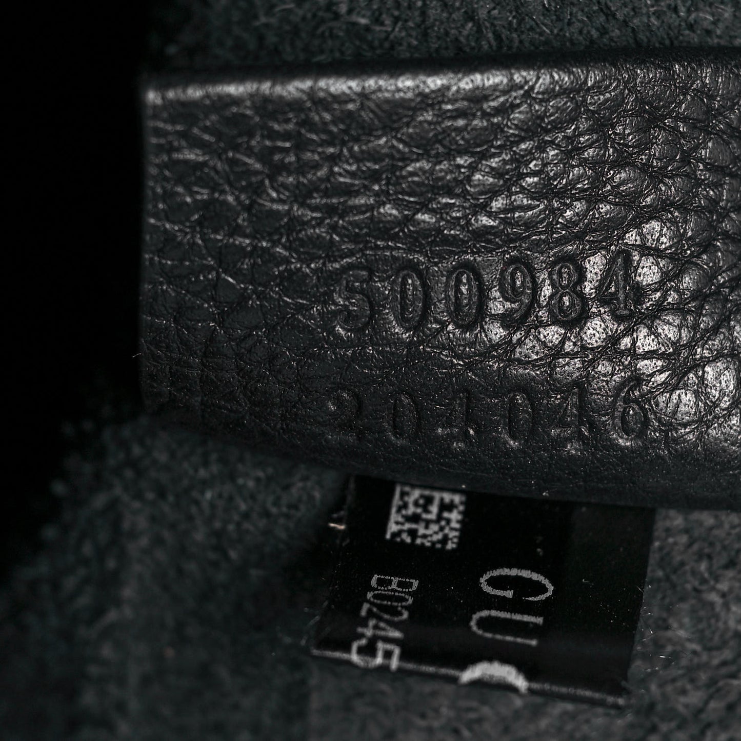 Pebbled Calfskin Large Logo Portfolio Clutch Black