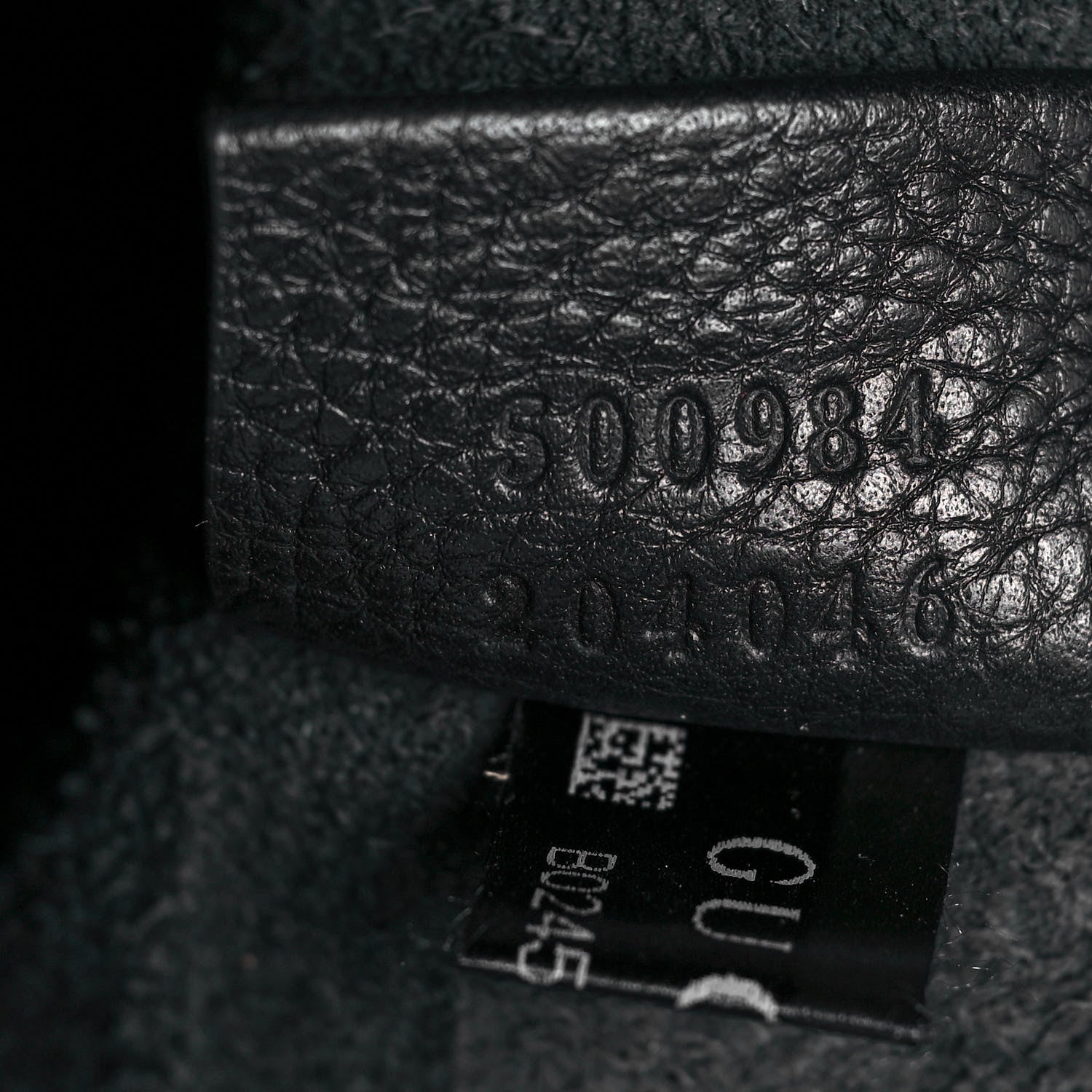Gucci Pebbled Calfskin Large Logo Portfolio Clutch Black 7 of 12